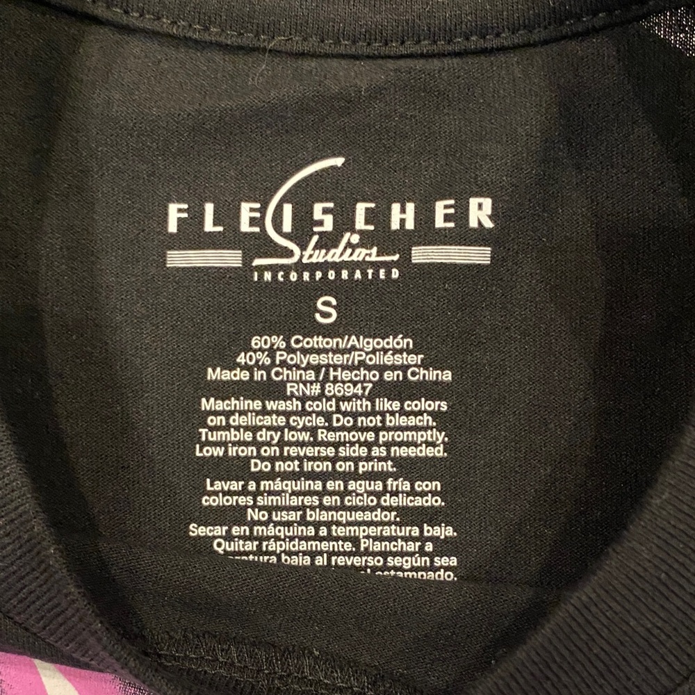 NWT Fleischer Studios Betty Boop Black and Pink T-Shirt Size Small - Picture 2 of 5